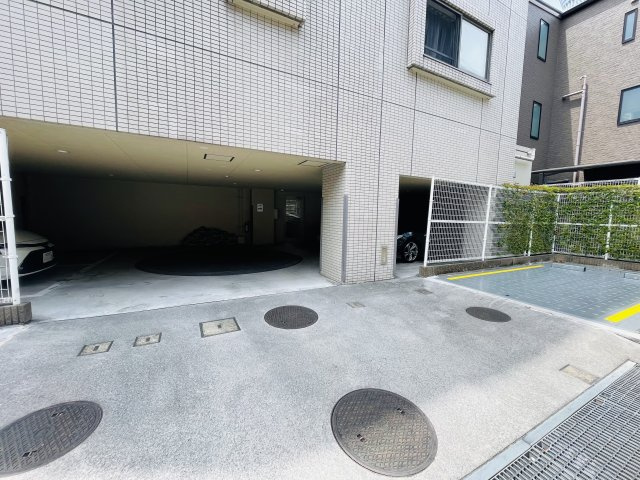 D’クラディア押上の駐車場