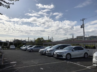 【駐車場】