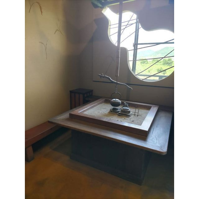 美濃市横越の店舗一部の内装