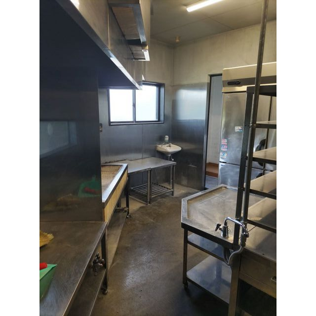 美濃市横越の店舗一部のキッチン