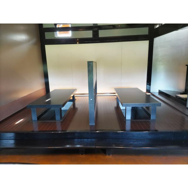 美濃市横越の店舗一部の居間・リビング