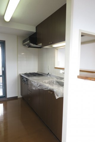 ゼフェロス南堀江のキッチン