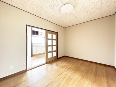 【洋室】 | 岩内マンションⅠ