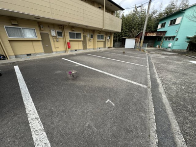 【駐車場】 | 岩内マンションⅠ