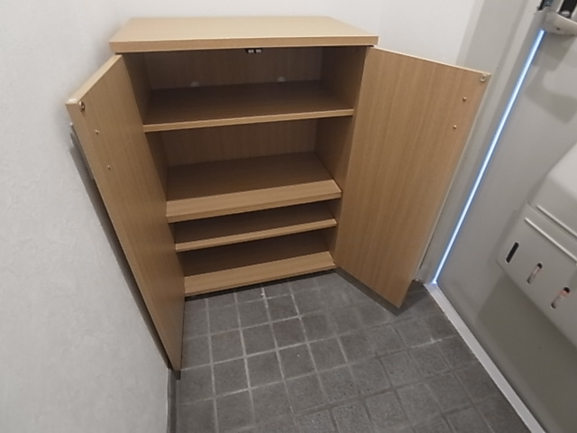 神戸市長田区長田天神町１丁目の賃貸マンションの玄関