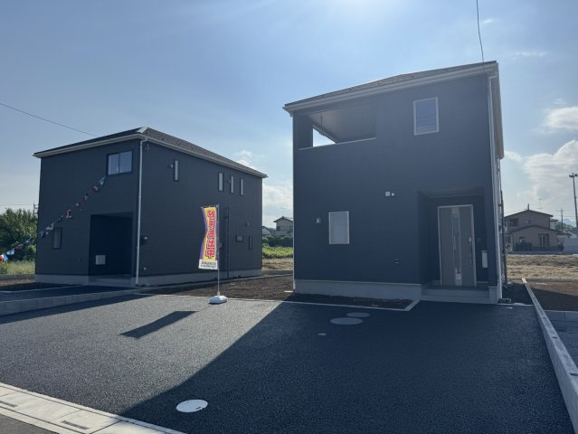 寄居町赤浜第４　の外観|４号棟現地外観（2024年10月03日）撮影　＊４号棟右側