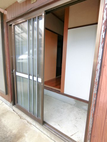 茂原市下永吉貸家の玄関