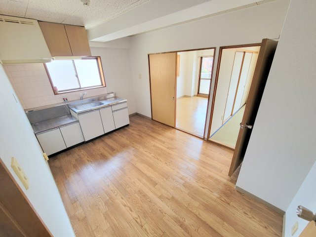 グレースコーポ東生駒の居間・リビング