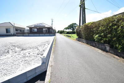 【前面道路含む現地写真】 | 鹿屋市田崎町　分譲地A