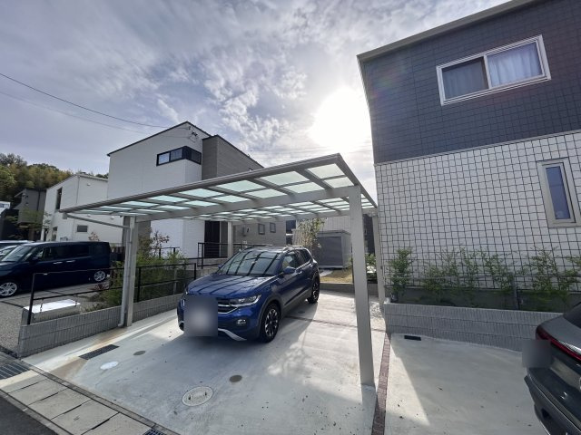 守山区大字吉根字太鼓ヶ根｜名古屋市の戸建ならホームアップの駐車場|3台駐車できます