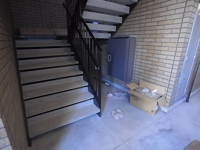 神戸市兵庫区中道通９丁目のアパート