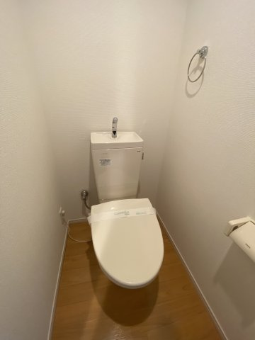 バーム千駄ヶ谷のトイレ|別区画の写真です