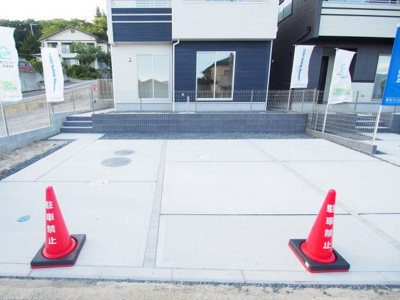 【駐車場】 | Blooming　Garden　松川町石合町　1号棟