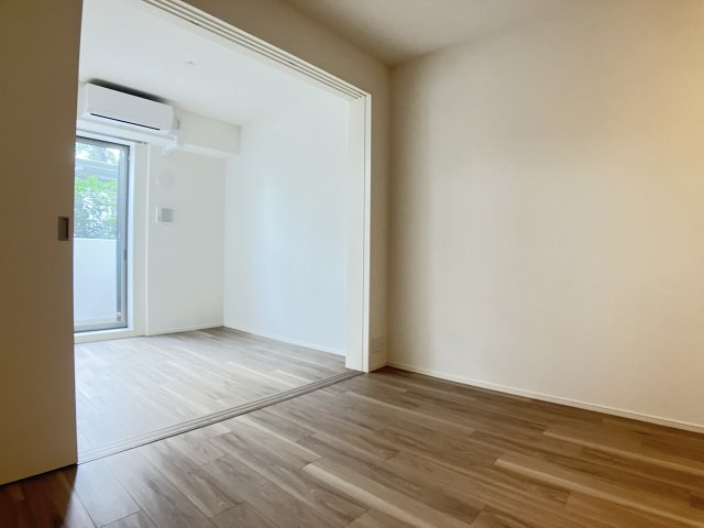パークアクシス市川の居間・リビング