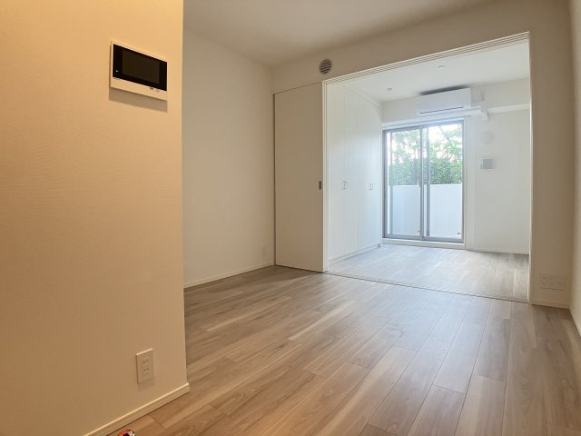 パークアクシス市川の居間・リビング