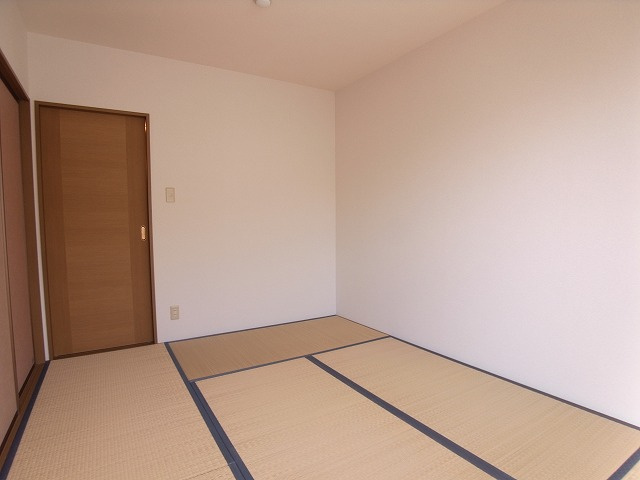 神戸市須磨区北落合４丁目のアパート