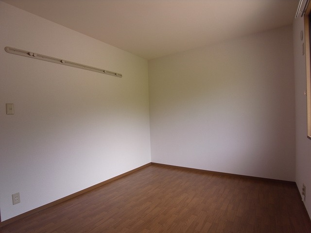 神戸市須磨区北落合４丁目のアパート