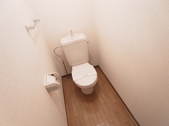 神戸市須磨区北落合４丁目のアパートのトイレ|トイレ