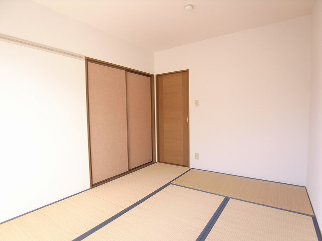 神戸市須磨区北落合４丁目のアパートの内装|和室