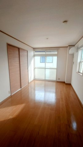 ニューシティＢの居間・リビング