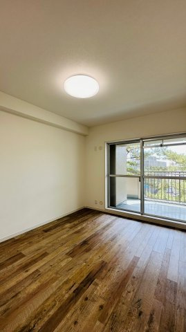 パラツィーナセシリア仁川弐番館の洋室|洋室