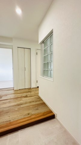 パラツィーナセシリア仁川弐番館の玄関|玄関