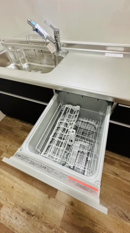 パラツィーナセシリア仁川弐番館のキッチン|食器洗い乾燥機