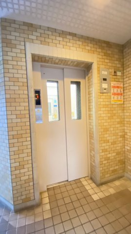 パラツィーナセシリア仁川弐番館のその他共用部分|エレベーター