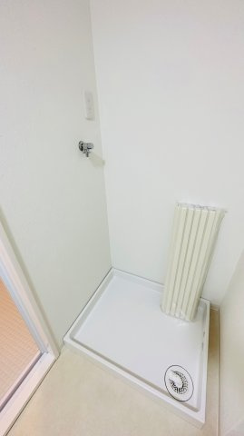 パラツィーナセシリア仁川弐番館のランドリースペース|洗濯機置き場