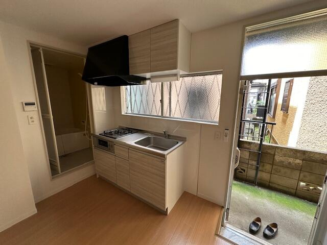 根本ハイツのキッチン