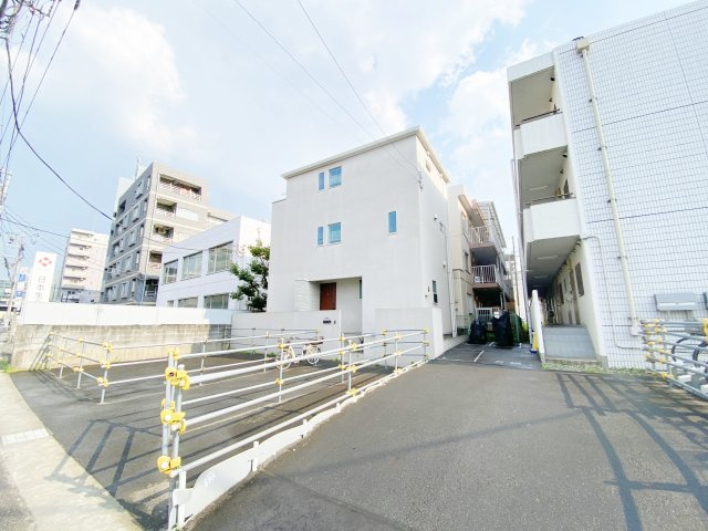 小田急線「登戸」中古戸建の画像