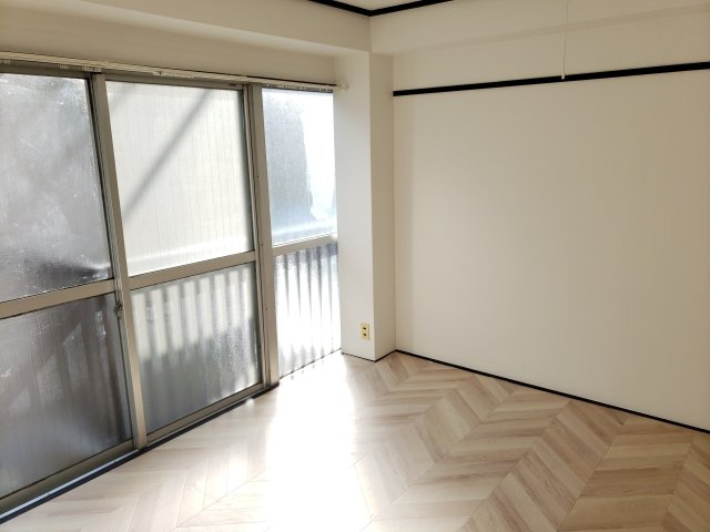 エタニコーポの洋室