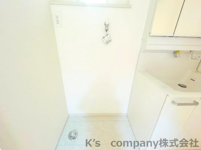 ◎茅ヶ崎市今宿　築未入居戸建　4号棟のランドリースペース|洗濯機置き場です☆