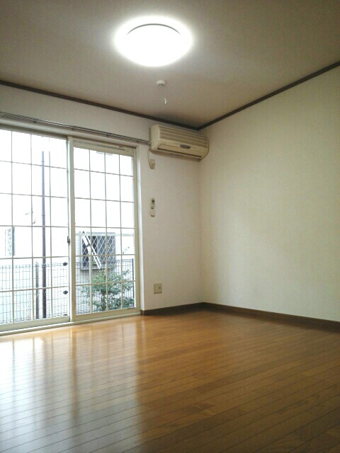 ネスト・ワンの居間・リビング