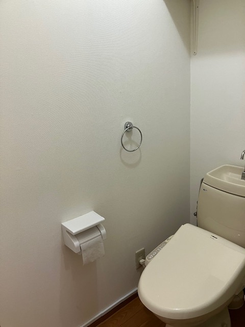 センチュリーハイツのトイレ|落ち着いたトイレです