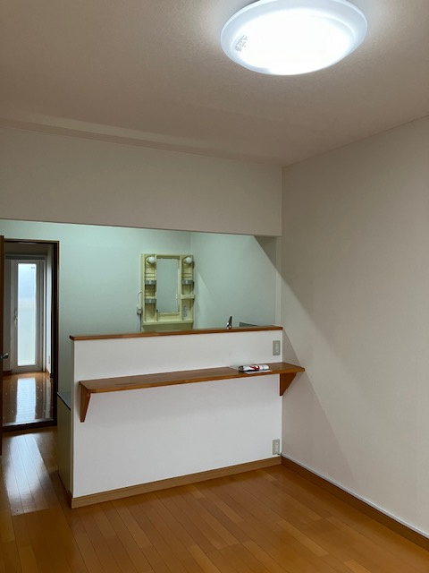 センチュリーハイツの内装|人気のカウンターキッチン