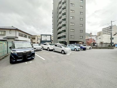 【駐車場】 | グレイスコート仁保新町