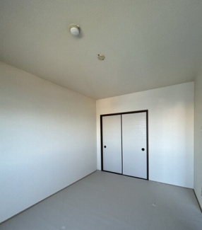 【寝室】 | シーズン柞田