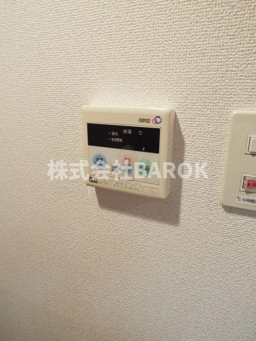 ロイヤル博多駅東84の設備