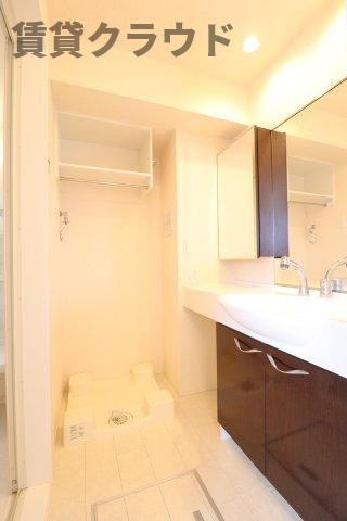 アメニティーなかにしⅣの洗面所|使いやすい洗面所です