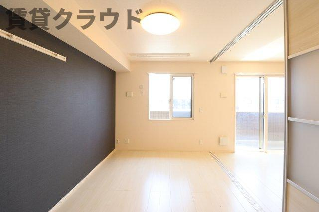 アメニティーなかにしⅣの居間・リビング|使いやすい居間です