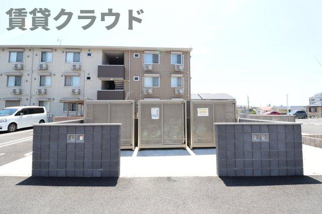 アメニティーなかにしⅣのその他共用部分|ゴミストッカー