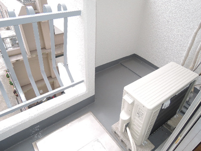 【バルコニー】