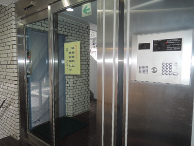 【エントランス】