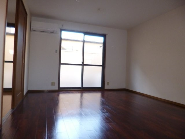 a la mode Bの居間・リビング