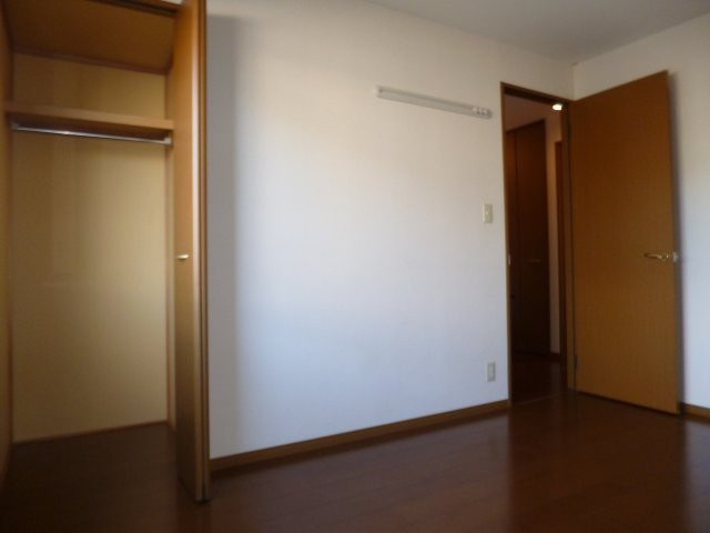 a la mode Bの洋室