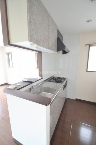 アクアコート横川のキッチン