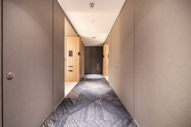 グランドメゾン久屋大通のその他共用部分|内廊下設計になっております。