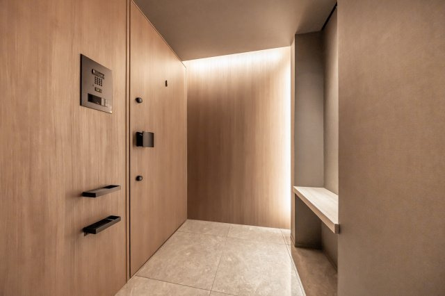 グランドメゾン久屋大通のその他共用部分|玄関（ゴミ回収サービスもございます）
