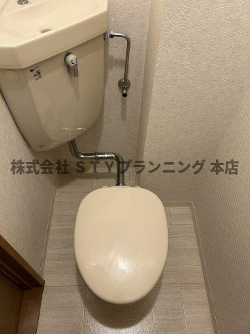 仲介手数料０円！グランコート伊勢山のトイレ